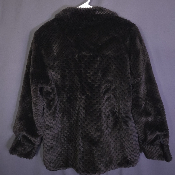 Not Fur Real by Duffel Faux Fur Coat Brown Size Small Vegan Oversized - Picture 7 of 10